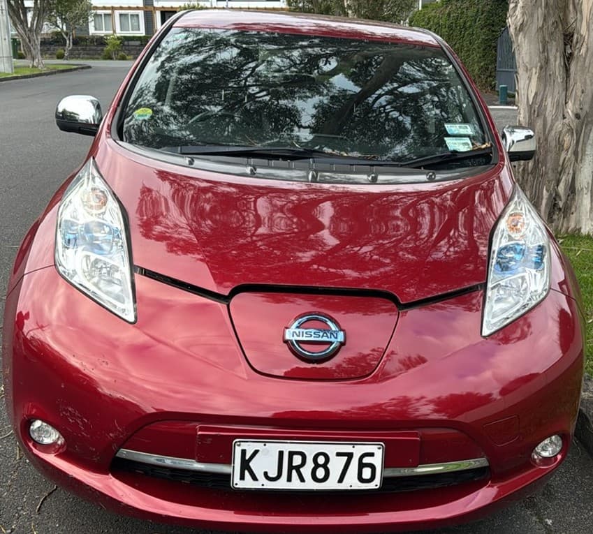 2016 Nissan LEAF TEKNA 30KHW — photo 1
